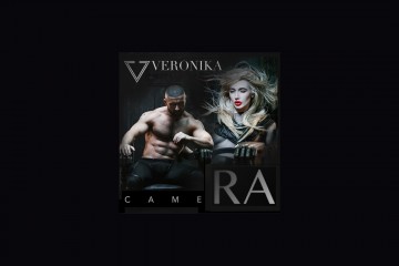 Veronika - Camera